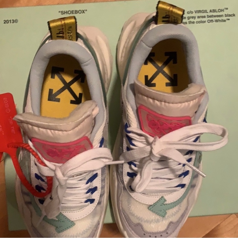 Off White Odsy sneaker
